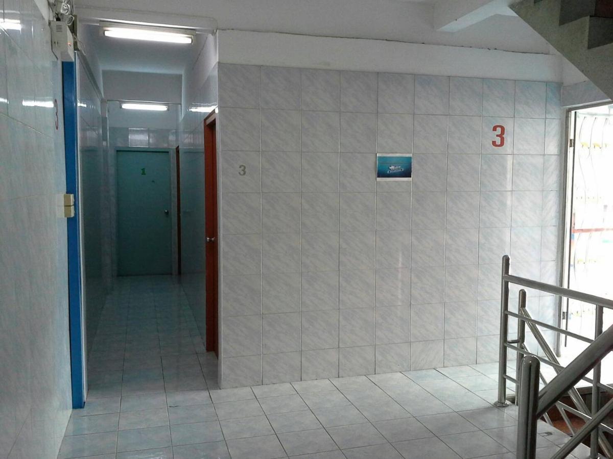 New Central Guesthouse Bangkok Esterno foto