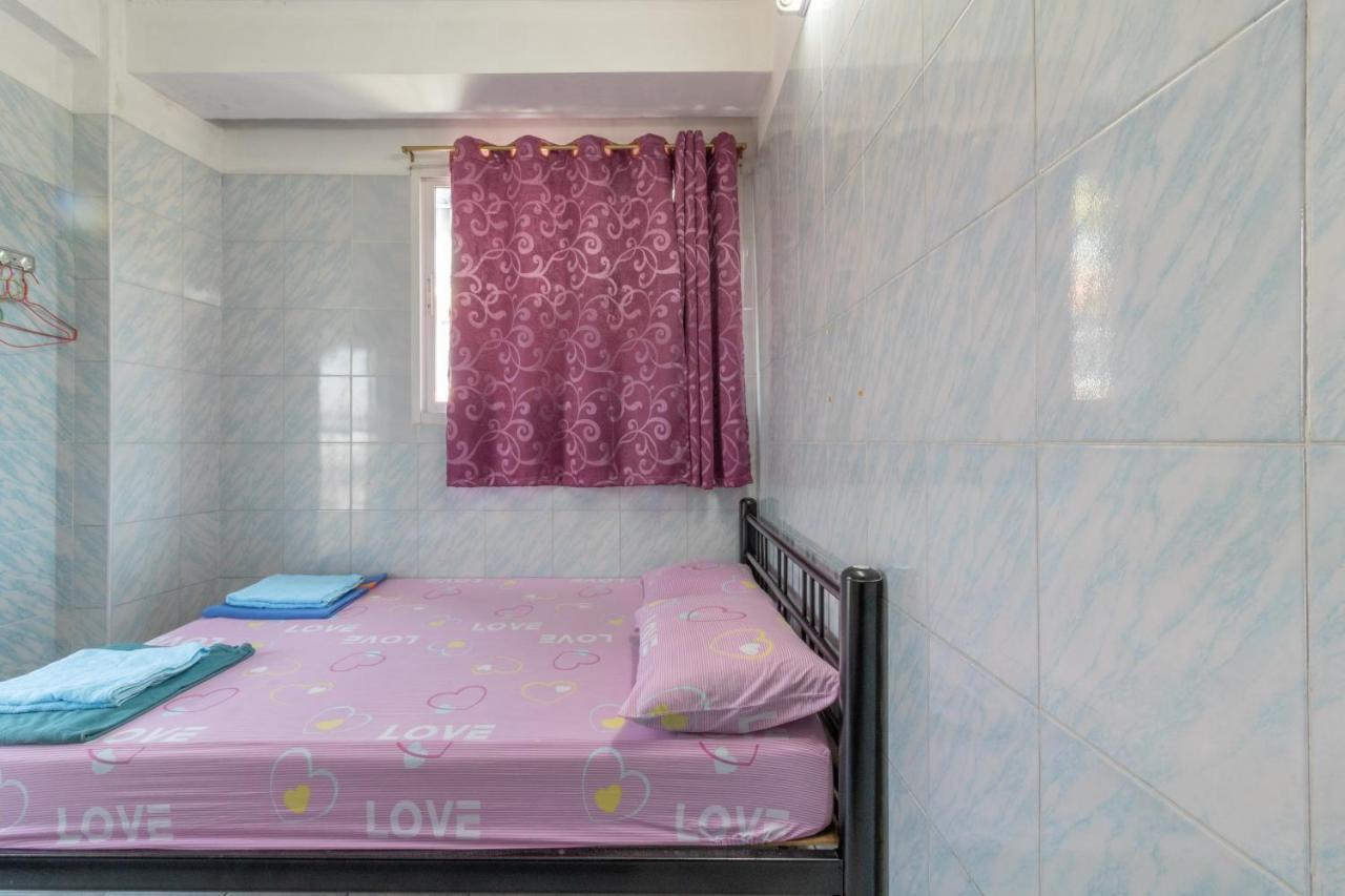 New Central Guesthouse Bangkok Esterno foto