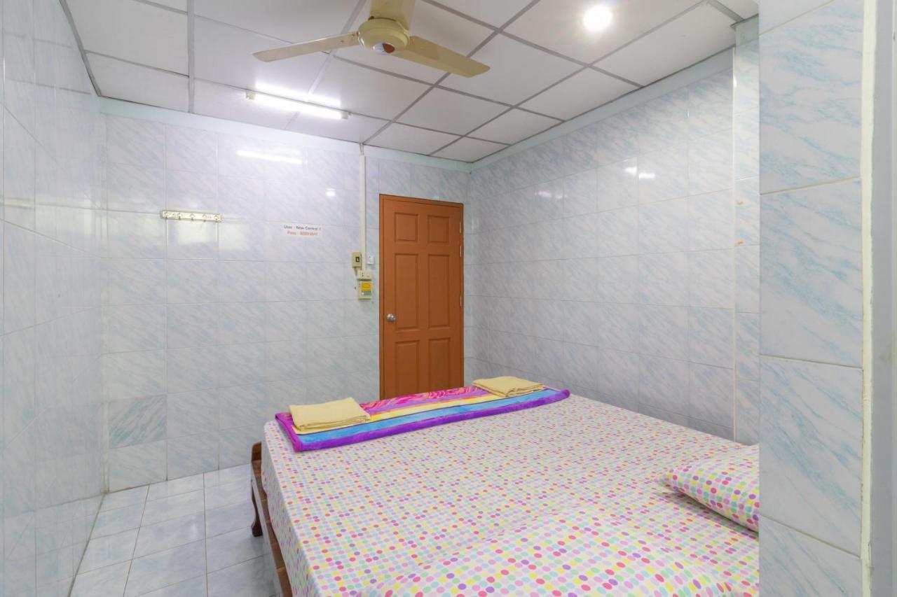 New Central Guesthouse Bangkok Esterno foto