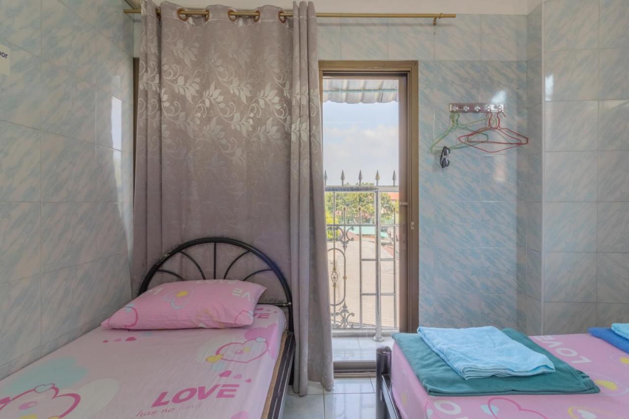 New Central Guesthouse Bangkok Esterno foto